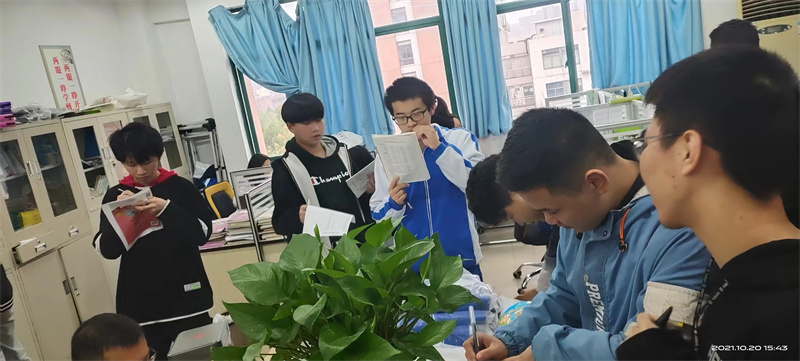 杭州之江中考复读学校
