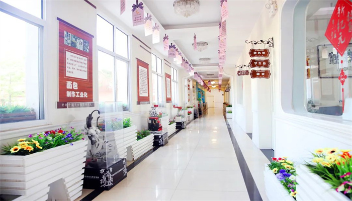 西安新纪元烹饪技工学校环境