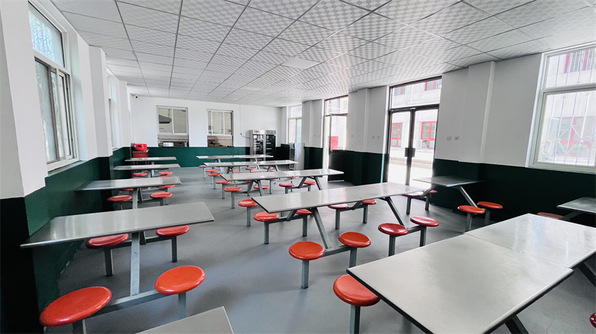 德之圃素质教育基地学校环境