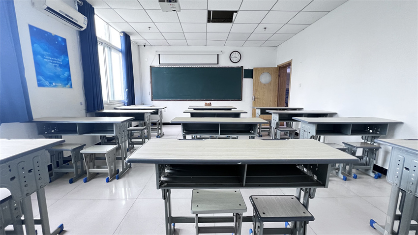 阳光升学邦学校环境